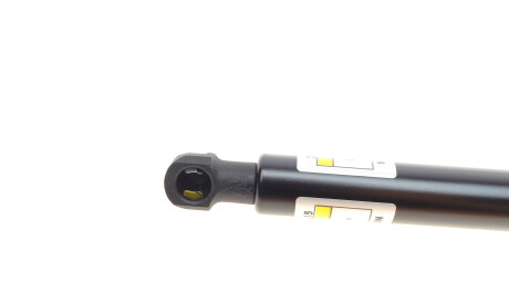 Фото 2 - Амортизатор капота LESJOFORS 8108423