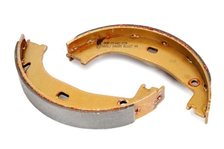 Фото 2 - Гальмівні колодки LPR 04685