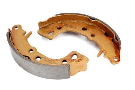 Фото 2 - Гальмівні колодки LPR 04940