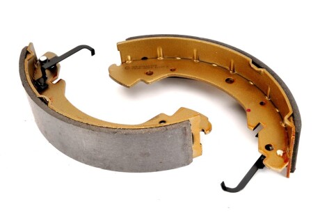 Фото 2 - Тормозные колодки LPR 06910