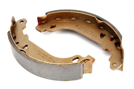 Фото 2 - Тормозные колодки LPR 07830