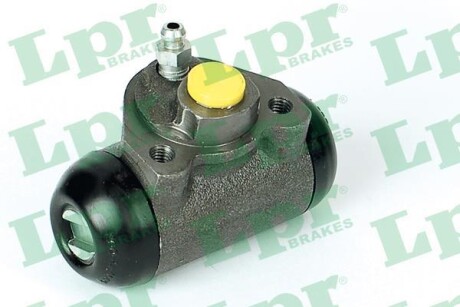 Гальмівний циліндр передн Лів/Прав FIAT 126 FSO 126P 0.6 09.72-12.91 - LPR 4402