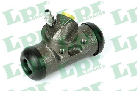 Гальмівний циліндр передн Лів RENAULT 4, 4/MINIVAN, 5, 6, RODEO 5 0.8/1.1 10.62-06.90 - LPR 4532