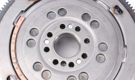 Фото 2 - Махове колесо (маховик) LuK 415 0076 10 (415007610)