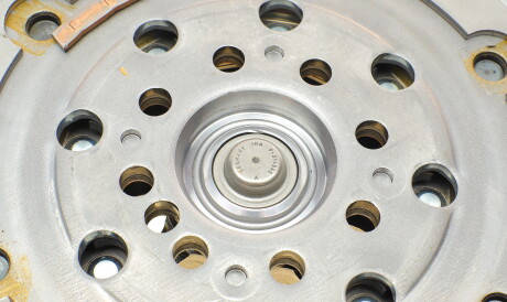 Фото 2 - Маховик LuK 415 0119 10 (415011910)