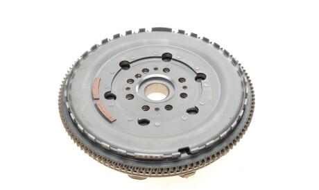 Фото 3 - Маховик LuK 415 0179 10 (415017910)