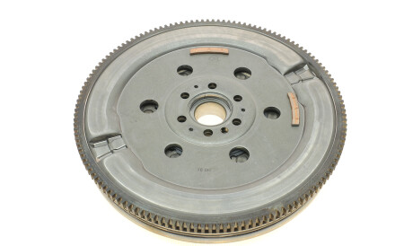 Фото 3 - Маховик LuK 415 0182 10 (415018210)