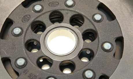 Фото 2 - Махове колесо (маховик) LuK 415 0276 10 (415027610)