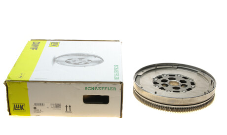 Фото 2 - Махове колесо (маховик) LuK 415 0322 10 (415032210)