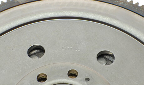 Фото 3 - Маховик LuK 415 0323 10 (415032310)