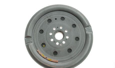 Фото 2 - Маховик LuK 415 0334 10 (415033410)