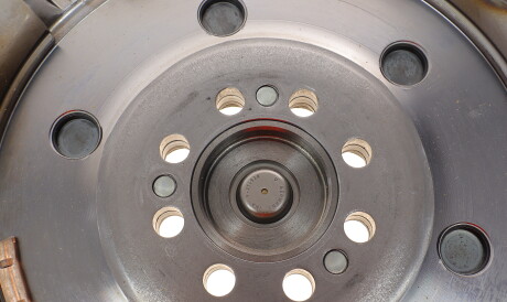 Фото 3 - Маховик LuK 415 0335 10 (415033510)