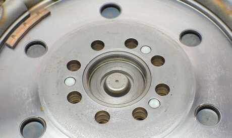 Фото 3 - Маховик LuK 415 0337 10 (415033710)