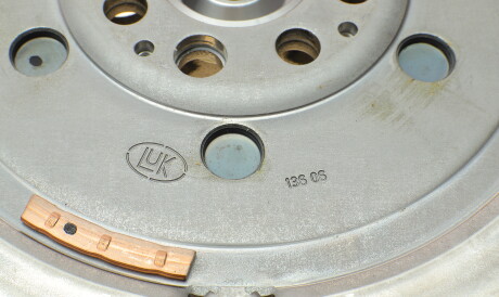 Фото 2 - Маховик LuK 415 0359 10 (415035910)