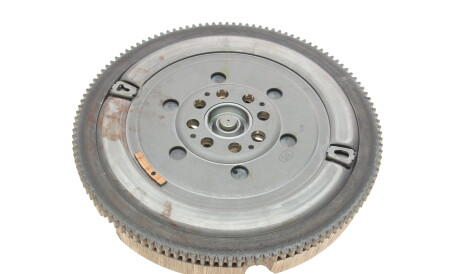 Фото 3 - Маховик LuK 415 0362 10 (415036210)