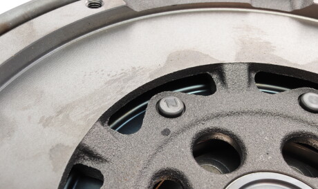 Фото 3 - Маховик LuK 415 0406 10 (415040610)