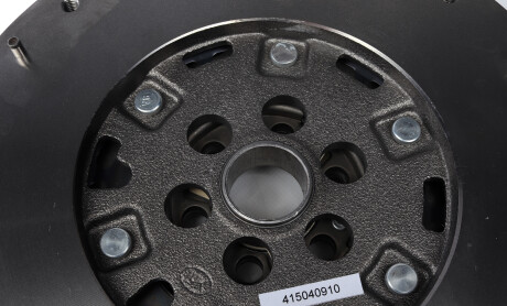 Фото 4 - Маховик LuK 415 0409 10 (415040910)