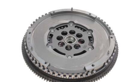 Фото 3 - Маховик LuK 415041010