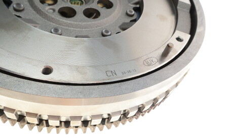 Фото 2 - Махове колесо (маховик) LuK 415 0414 10