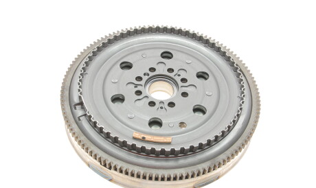 Фото 2 - Маховик LuK 415 0456 10 (415045610)