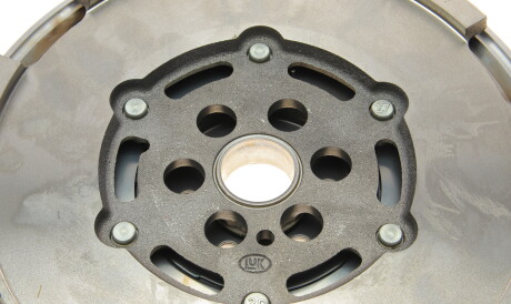 Фото 2 - Махове колесо (маховик) LuK 415 0537 11 (415053711)