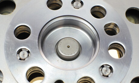 Фото 2 - Махове колесо (маховик) LuK 415 0594 10 (415059410)