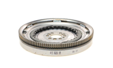 Фото 4 - Маховик LuK 415 0626 09 (415062609)