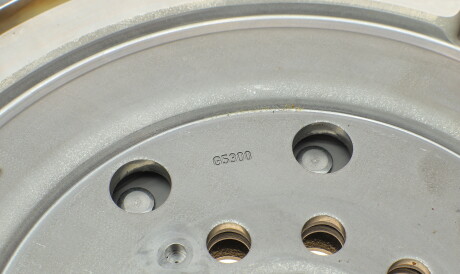 Фото 2 - Махове колесо (маховик) LuK 415067210