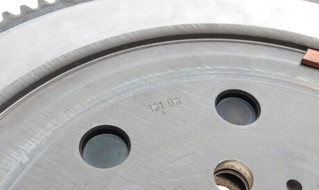 Фото 3 - Махове колесо (маховик) LuK 415 0724 10 (415072410)