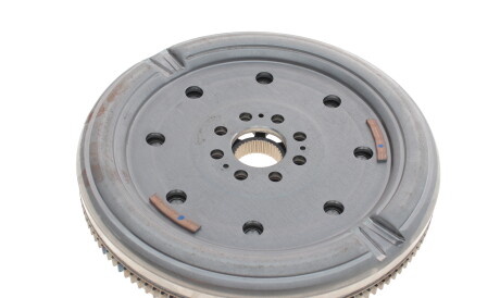 Фото 2 - Маховик LuK 415 0736 09 (415073609)