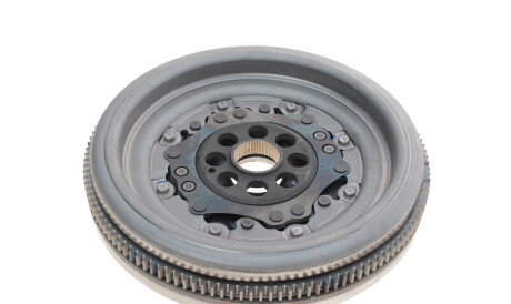 Фото 3 - Маховик LuK 415 0736 09 (415073609)