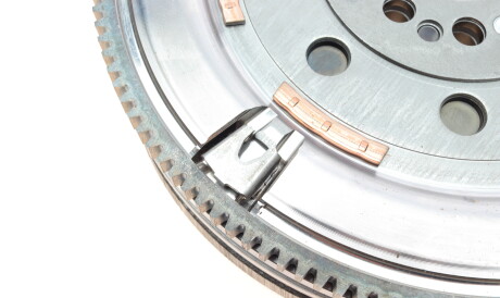 Фото 2 - Махове колесо (маховик) LuK 415 0752 10 (415075210)