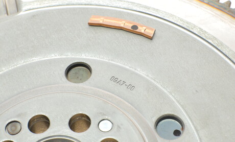 Фото 5 - Махове колесо (маховик) LuK 415 0808 10