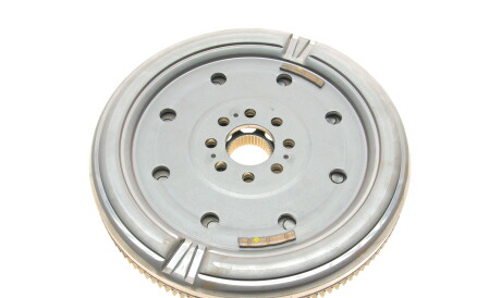 Фото 2 - Маховик LuK 415 0903 09 (415090309)