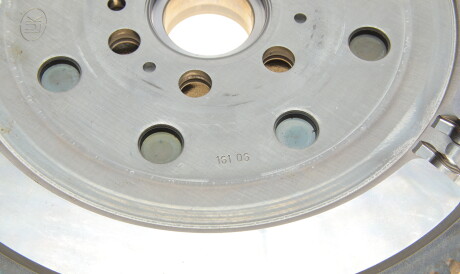 Фото 2 - Махове колесо (маховик) LuK 415 0936 10 (415093610)