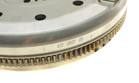 Фото 3 - Маховик LuK 415 0937 09 (415093709)