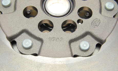 Фото 5 - Автозапчастина LuK 415 0945 10