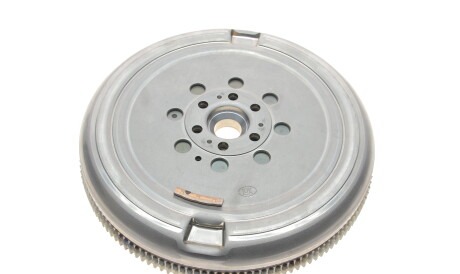 Фото 2 - Маховик LuK 415 0952 10