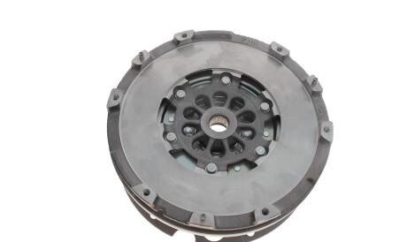 Двомасовий маховик мкпп (з підшипником) AUDI A4 B9, A5, A6 C7, Q5 2.0/2.0D/2.0H 09.14- - LuK 415 1013 10