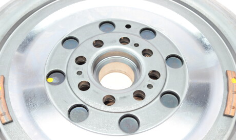 Фото 2 - Автозапчасть LuK 415 1022 10