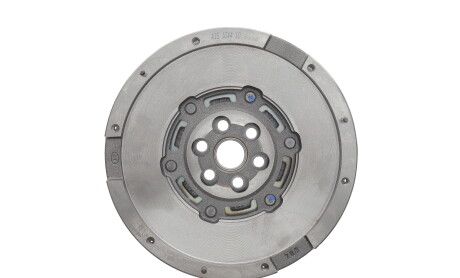 Демпфер сцепления Mazda CX-30 SKYACTIV-X M Hybrid AWD,"Демпфер зчеплення Mazda CX-30 SKYACTIV-X M Hybrid AWD - LuK 415 1044 10