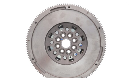 Демпфер сцепления VW Passat B8/Skoda Superb III 2.0TDI (110kw) 14- - LuK 415105110