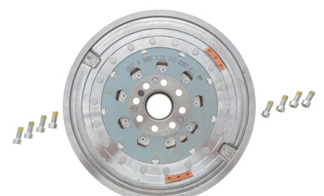 Демпфер сцепления MB CLA (C118) CLA 200 d 4-matic,"Демпфер зчеплення MB CLA (C118) CLA 200 d 4-matic - LuK 415112909