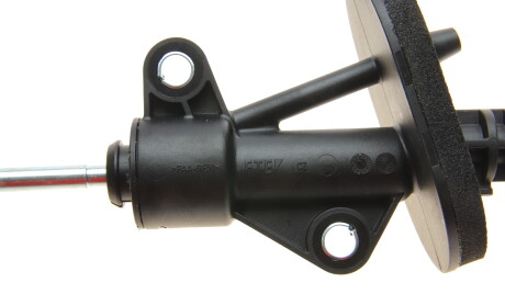 Фото 4 - Главный цилиндр сцепления LuK 511 0857 10 (511085710)