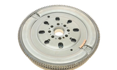 Фото 2 - Комплект сцепления LuK 600 0204 00 (600020400)