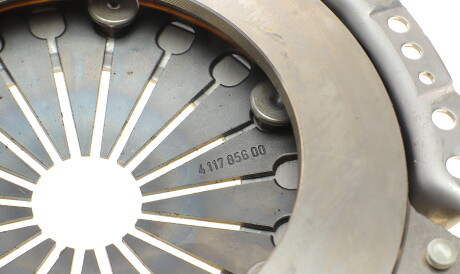 Фото 3 - Комплект сцепления LuK 617 0474 11 (617047411)