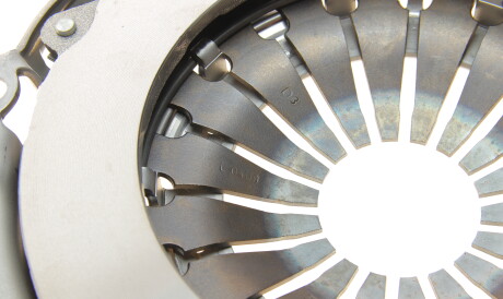 Фото 2 - Комплект зчеплення LuK 620 3357 00 (620335700)