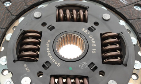 Фото 2 - Комплект зчеплення LuK 623 3079 09 (623307909)