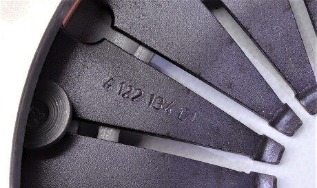 Фото 2 - Комплект сцепления LuK 624 3011 00 (624301100)