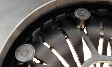 Фото 2 - Комплект зчеплення LuK 624 3303 00 (624330300)